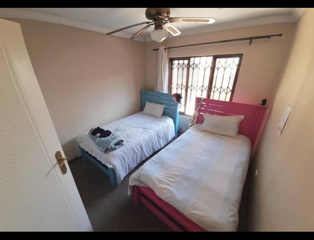 3 BEDROOM HOUSE FOR SALE IN HUGHES